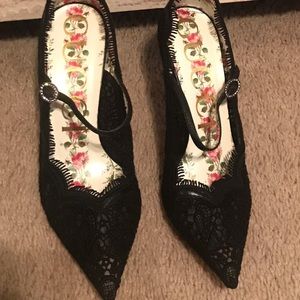 Gucci lace high heels